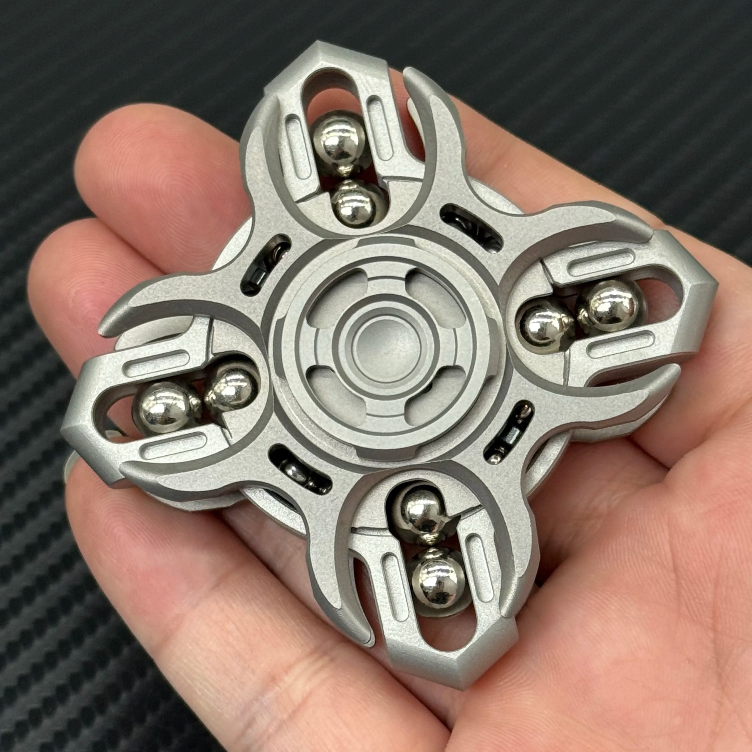 Future Punk Style EDC Metal Fidget Spinner for Adults - Image 9