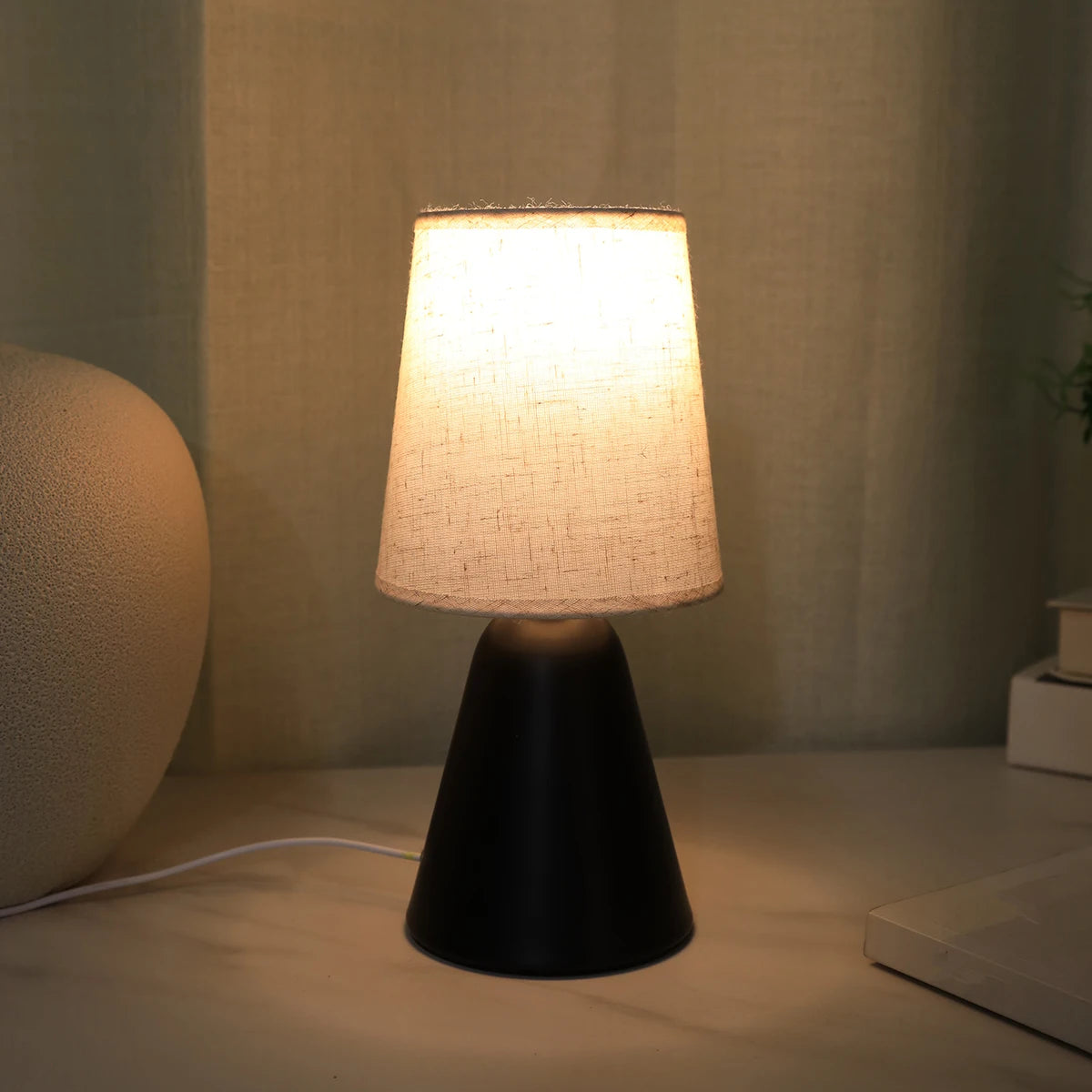 Modern Linen Art Table Lamp - Image 6
